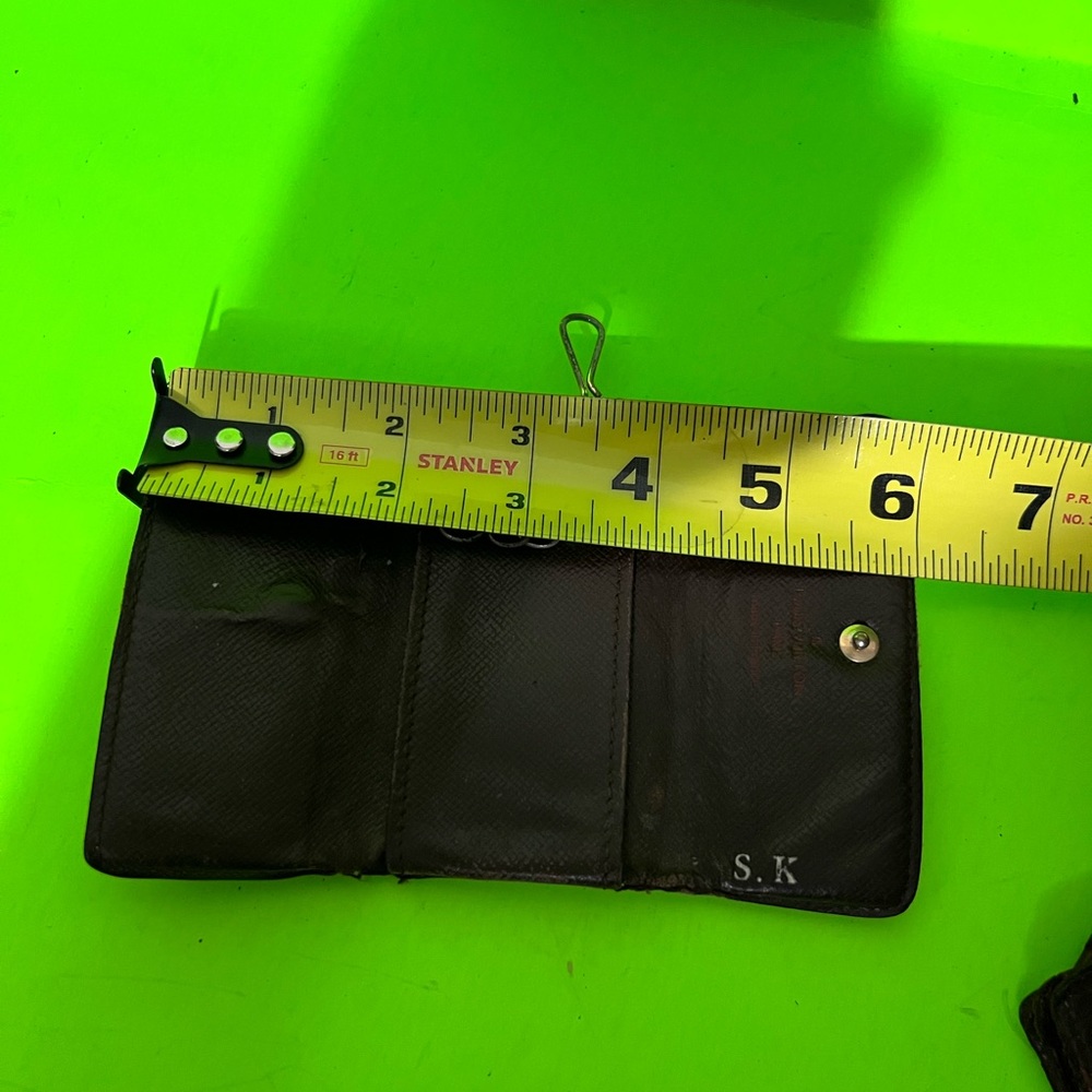 Louis Vuitton Black Leather Key & Card Holder - Picture 4 of 5